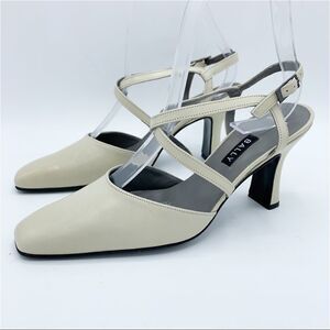 Bally Switzerland Winter White Strappy Snipped Toe Sculptural‎ Heels Sz 6 NEW